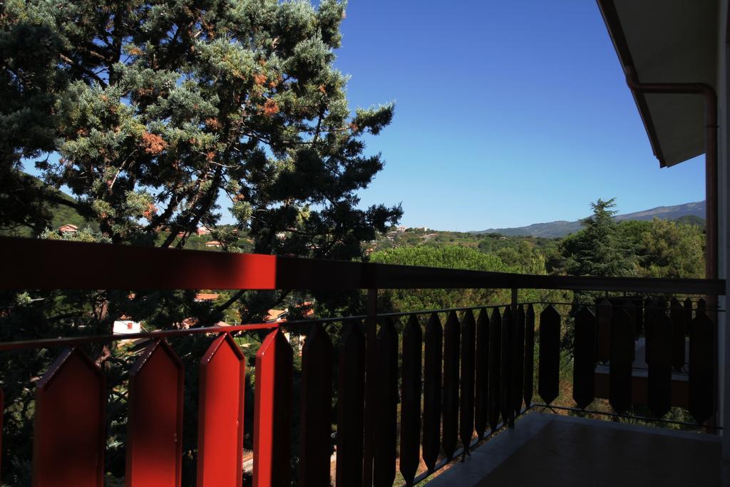 Bed and Breakfast Il Giardino Di Leoca Ніколозі Номер фото
